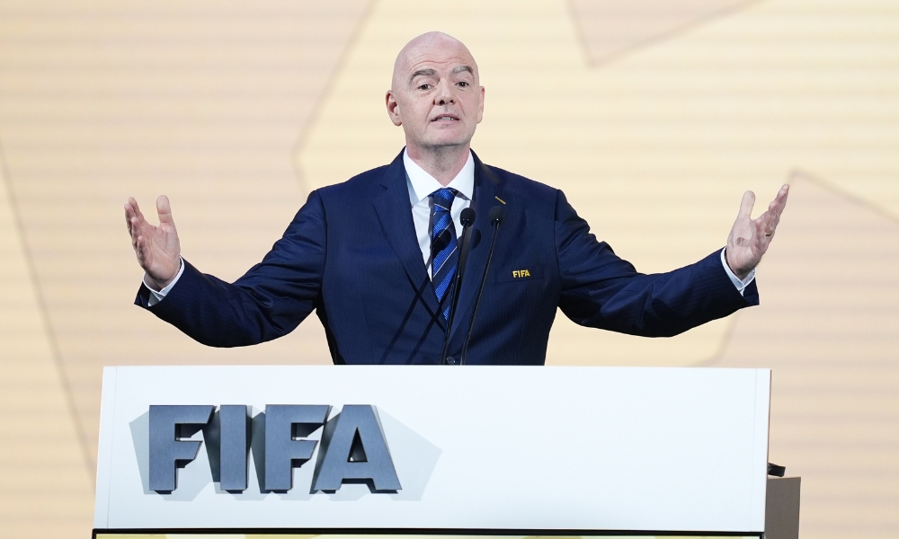 需要直面自 需要直面自